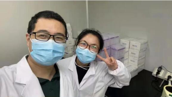 同心战疫 | 我在方舱做核酸